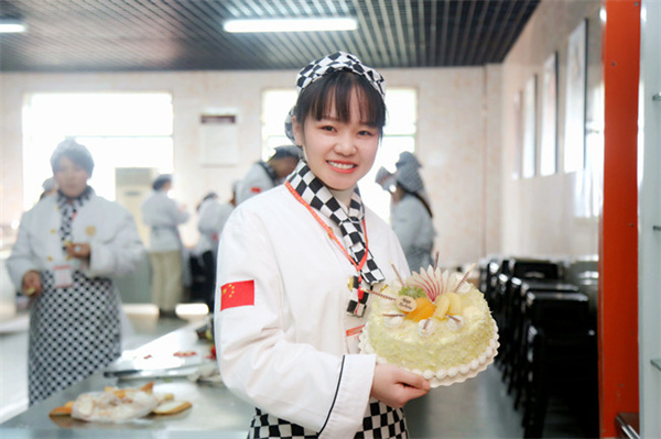 <a href=http://www.movno.net target=_blank class=infotextkey>|W(xu)У</a>.jpg