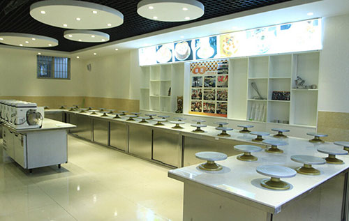 <a href=http://www.movno.net target=_blank class=infotextkey>|W(xu)У</a>.jpg