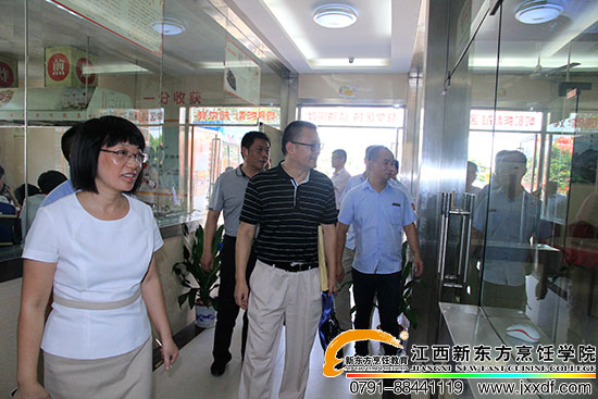 <a href=http://www.movno.net target=_blank class=infotextkey>|W(xu)У</a>.jpg