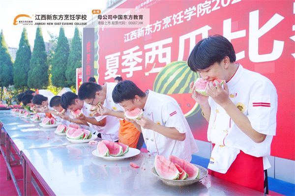 <a href=http://www.movno.net target=_blank class=infotextkey>|W(xu)У</a>.jpg