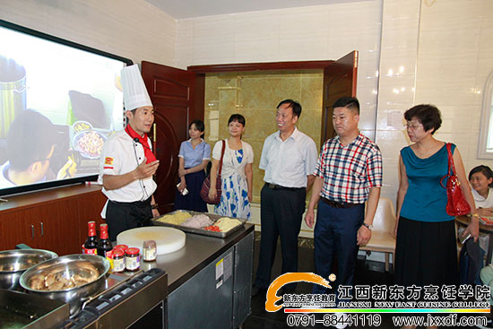 <a href=http://www.movno.net target=_blank class=infotextkey>|W(xu)У</a>.jpg
