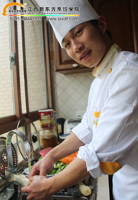 <a href=http://www.movno.net target=_blank class=infotextkey>|W(xu)Ժ</a>Nϴԭ.jpg