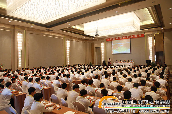 <a href=http://www.movno.net target=_blank class=infotextkey>|W(xu)У</a>.jpg
