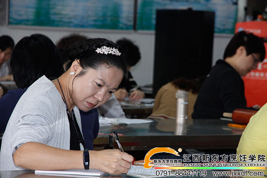 <a href=http://www.movno.net target=_blank class=infotextkey>|W(xu)У</a>.jpg
