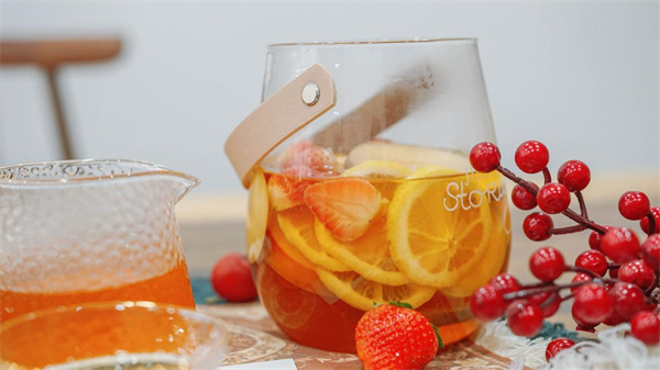 <a href=http://www.movno.net target=_blank class=infotextkey>|W(xu)У</a>.jpg
