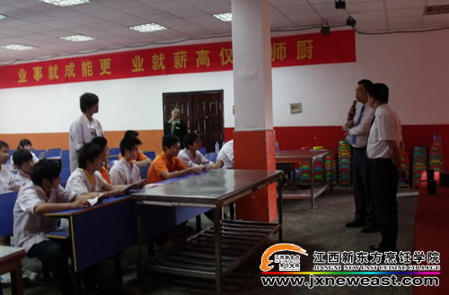 <a href=http://www.movno.net target=_blank class=infotextkey>|W(xu)Ժ</a>W(xu)F(xin)(chng)ᆖ(wn)