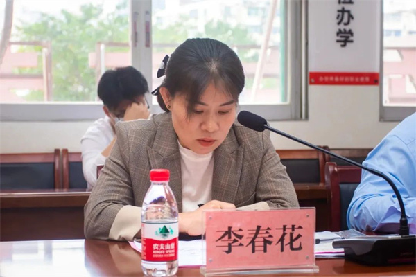 <a href=http://www.movno.net target=_blank class=infotextkey>|W(xu)У</a>.jpg