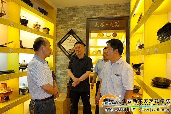 <a href=http://www.movno.net target=_blank class=infotextkey>|W(xu)У</a>.jpg