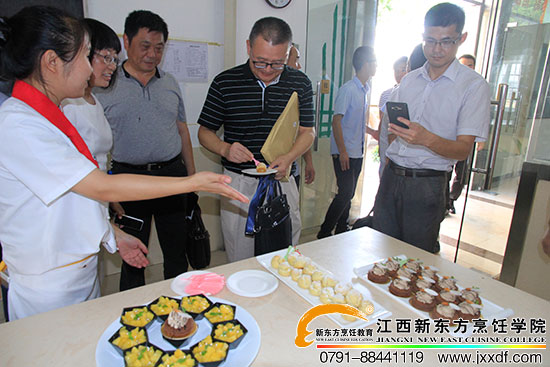 <a href=http://www.movno.net target=_blank class=infotextkey>|W(xu)У</a>.jpg