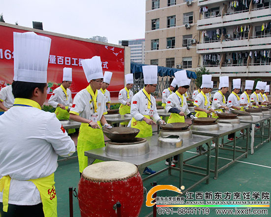 <a href=http://www.movno.net target=_blank class=infotextkey>|W(xu)У</a>.jpg