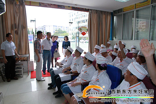 <a href=http://www.movno.net target=_blank class=infotextkey>|W(xu)У</a>.jpg