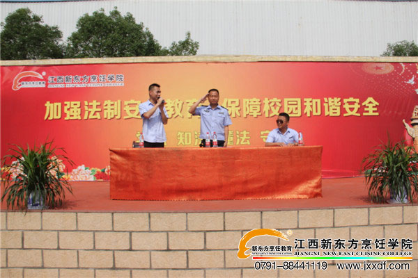 <a href=http://www.movno.net target=_blank class=infotextkey>|W(xu)У</a>.jpg