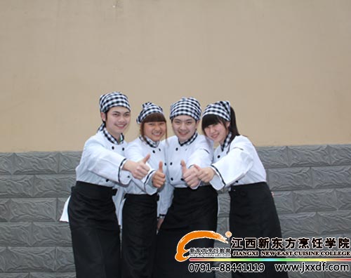 <a href=http://www.movno.net target=_blank class=infotextkey>|W(xu)Ժ</a>W(xu).jpg