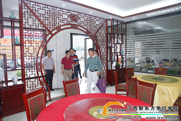 <a href=http://www.movno.net target=_blank class=infotextkey>|W(xu)У</a>.jpg